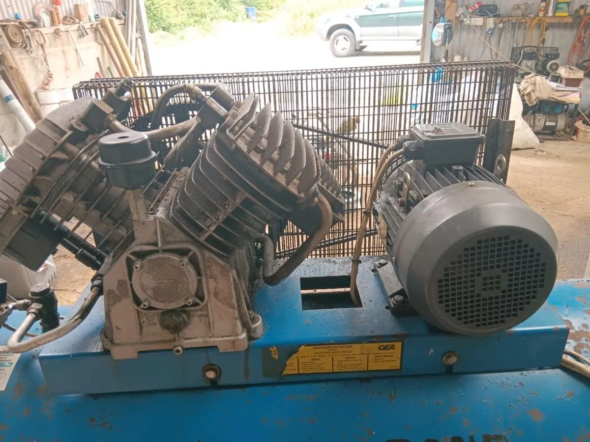Air compressor - Image 3