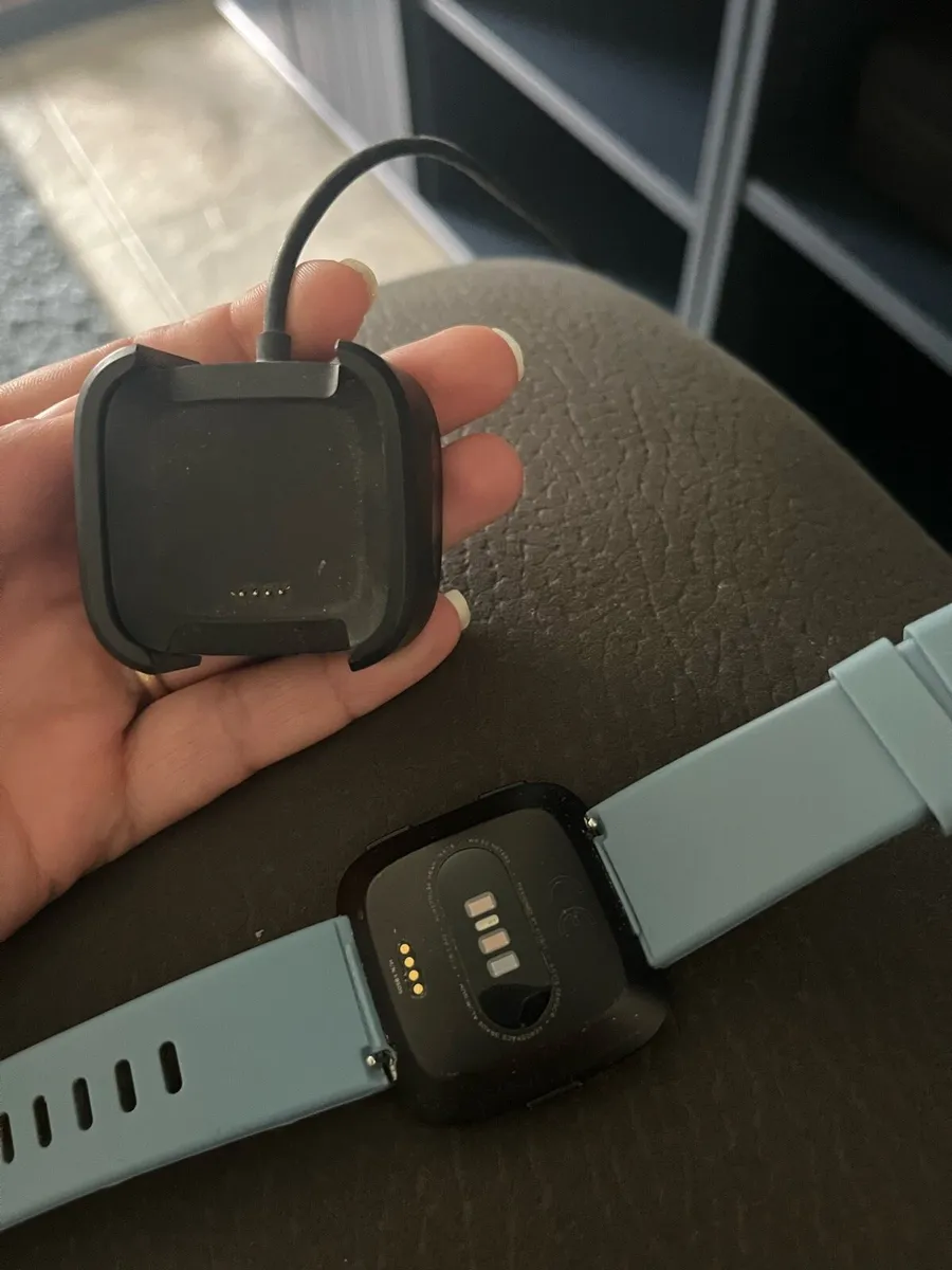 Fitbit versa - Image 4
