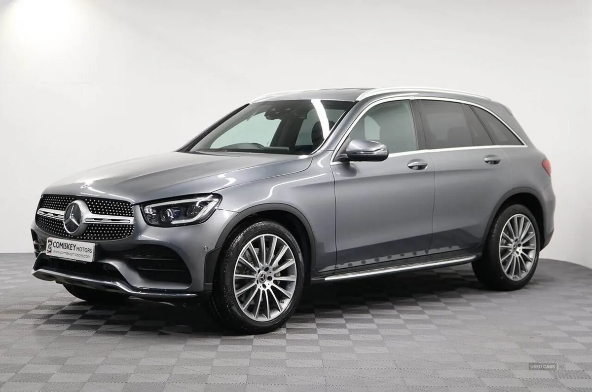 Mercedes-Benz GLC 300d AMG Line - Image 3