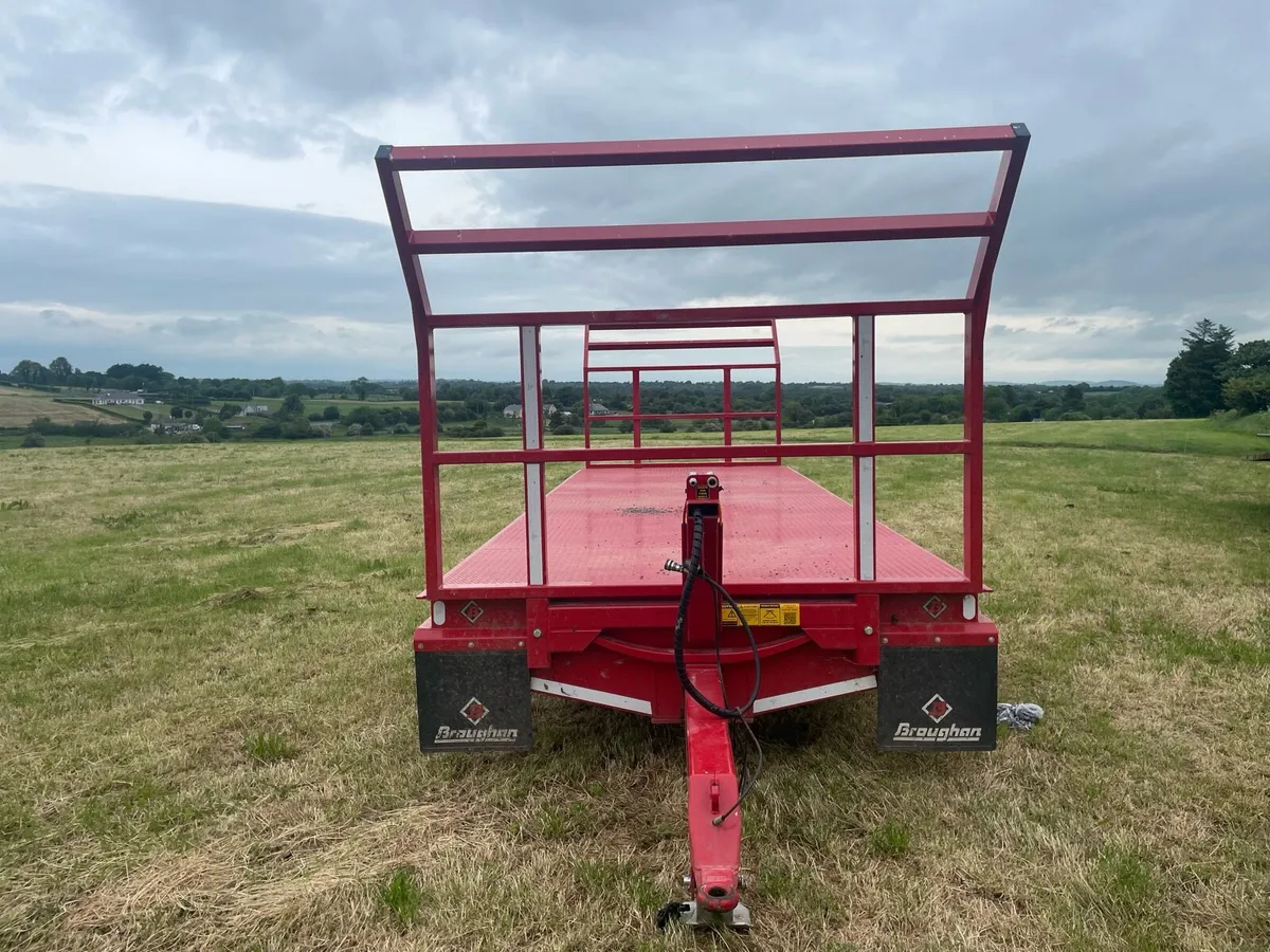 Bale trailer - Image 2