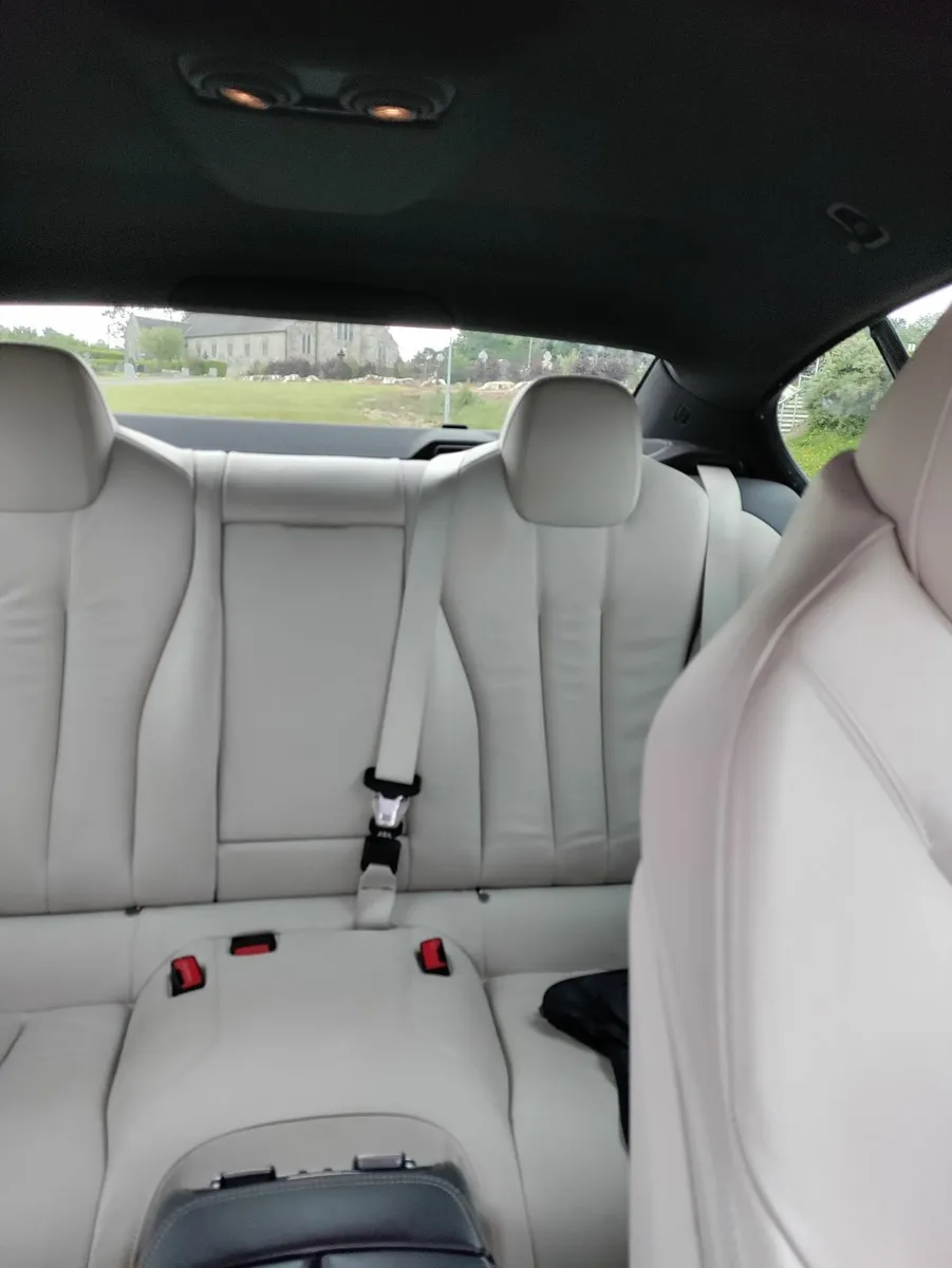 BMW 6-Series 2013 - Image 2