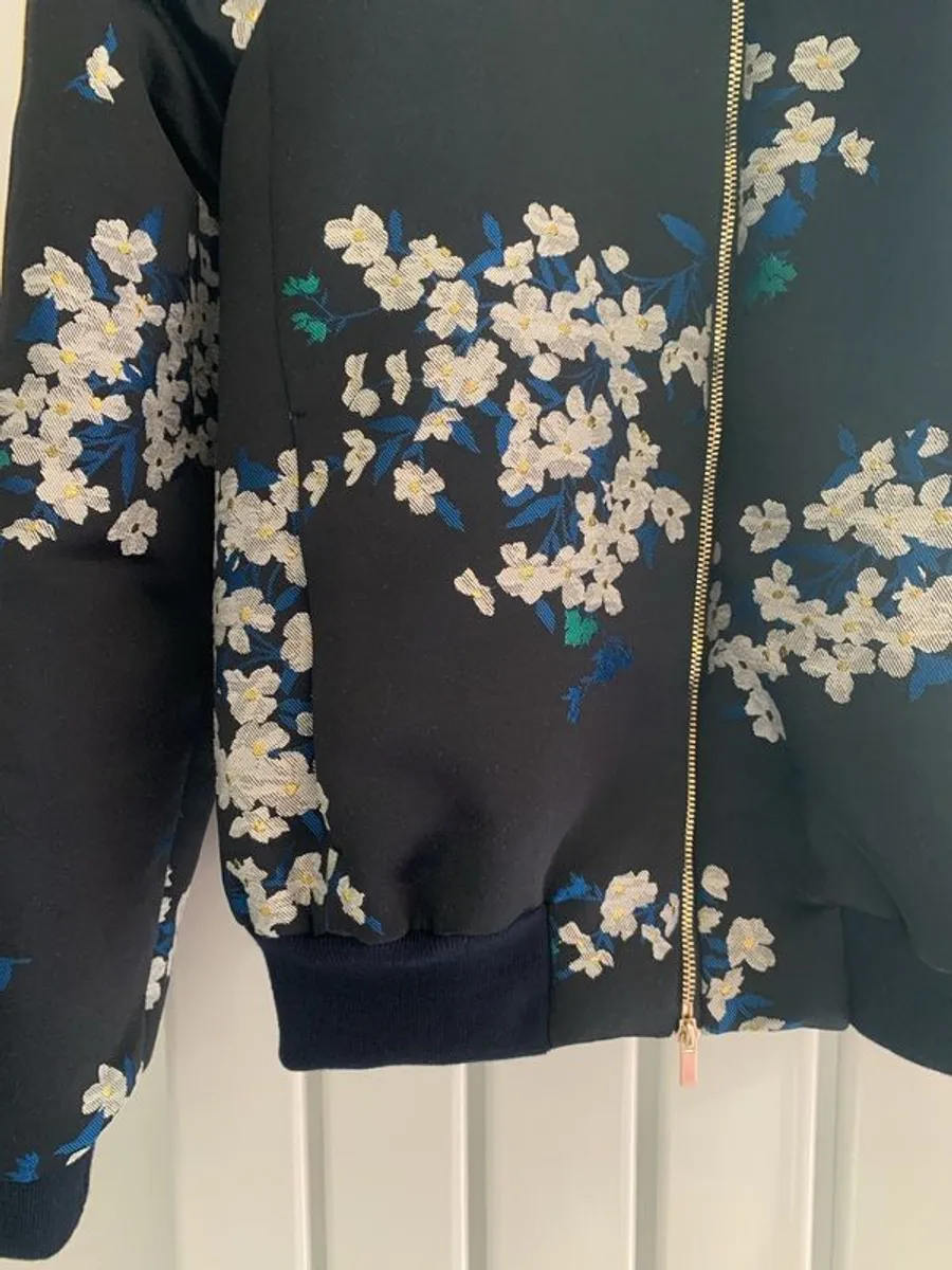 Penny Black blossom bomber-jacket U.K. 10-12 (brand new) - Image 3