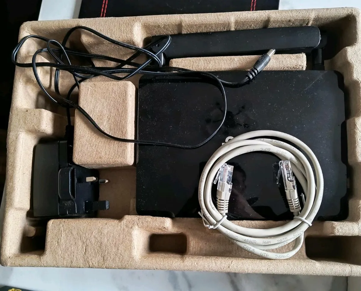 TP-Link Wireless 4G LTE Router - Image 3
