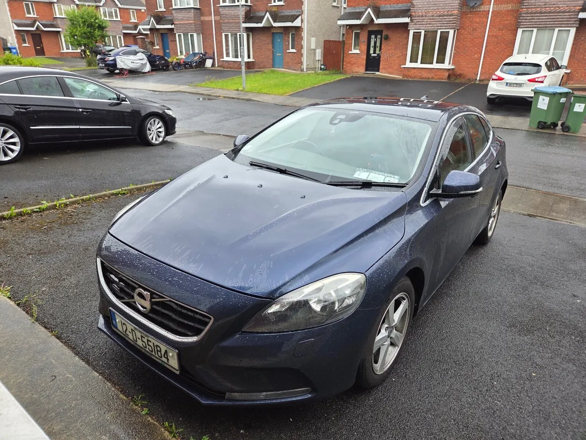 Volvo V40 2012 - Image 3