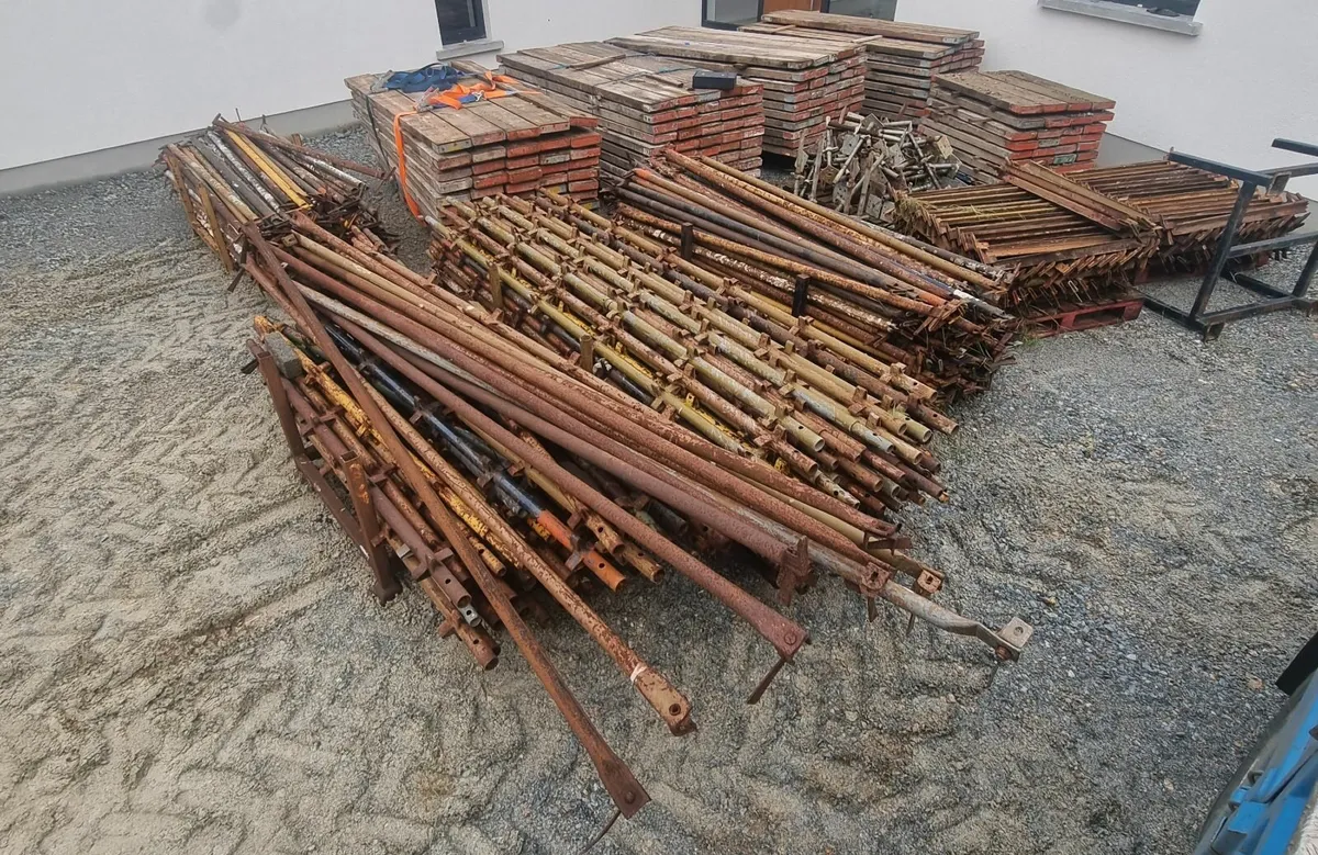 Scaffolding - Image 1