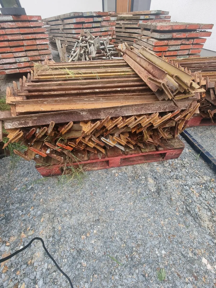 Scaffolding - Image 4