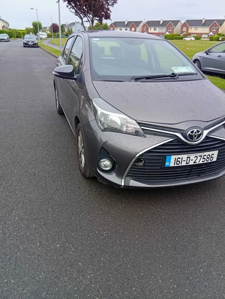 161 Toyota yaris - Image 4