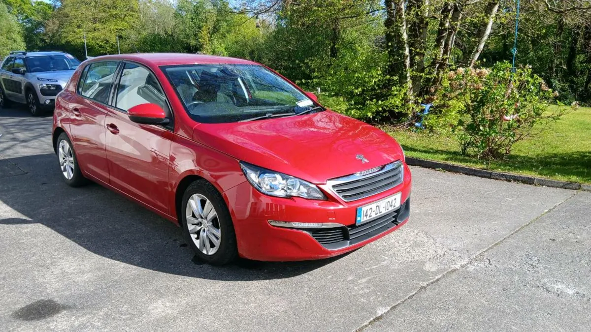 Peugeot 308 - Image 1