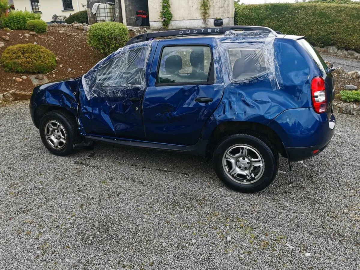 18 Dacia Duster 1.5 Diesel NCT January 2026 - Image 4