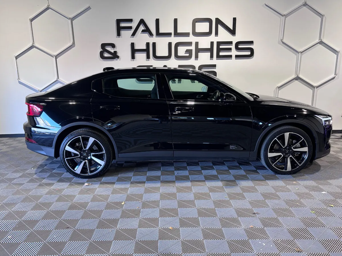 POLESTAR 2 PLUS EV AWD LONG RANGE DUAL MOTOR 78KwH - Image 4