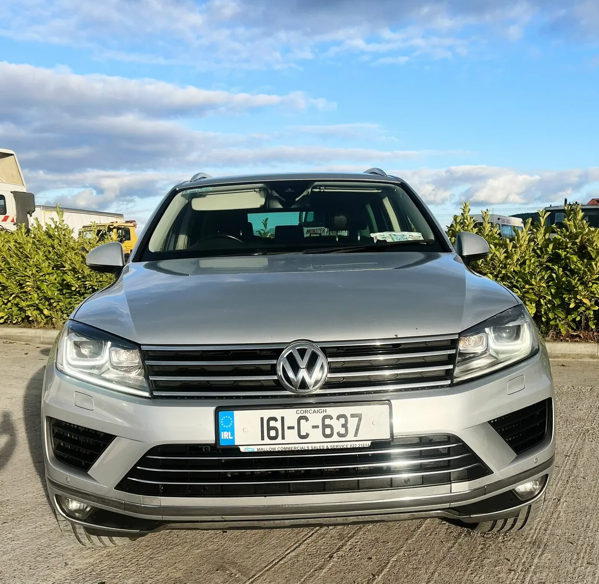 2016 Volkswagen Touareg Crew Cab ! - Image 3