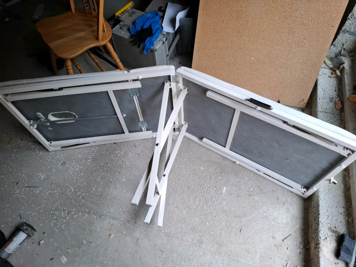2 x portable massage beds - Image 3