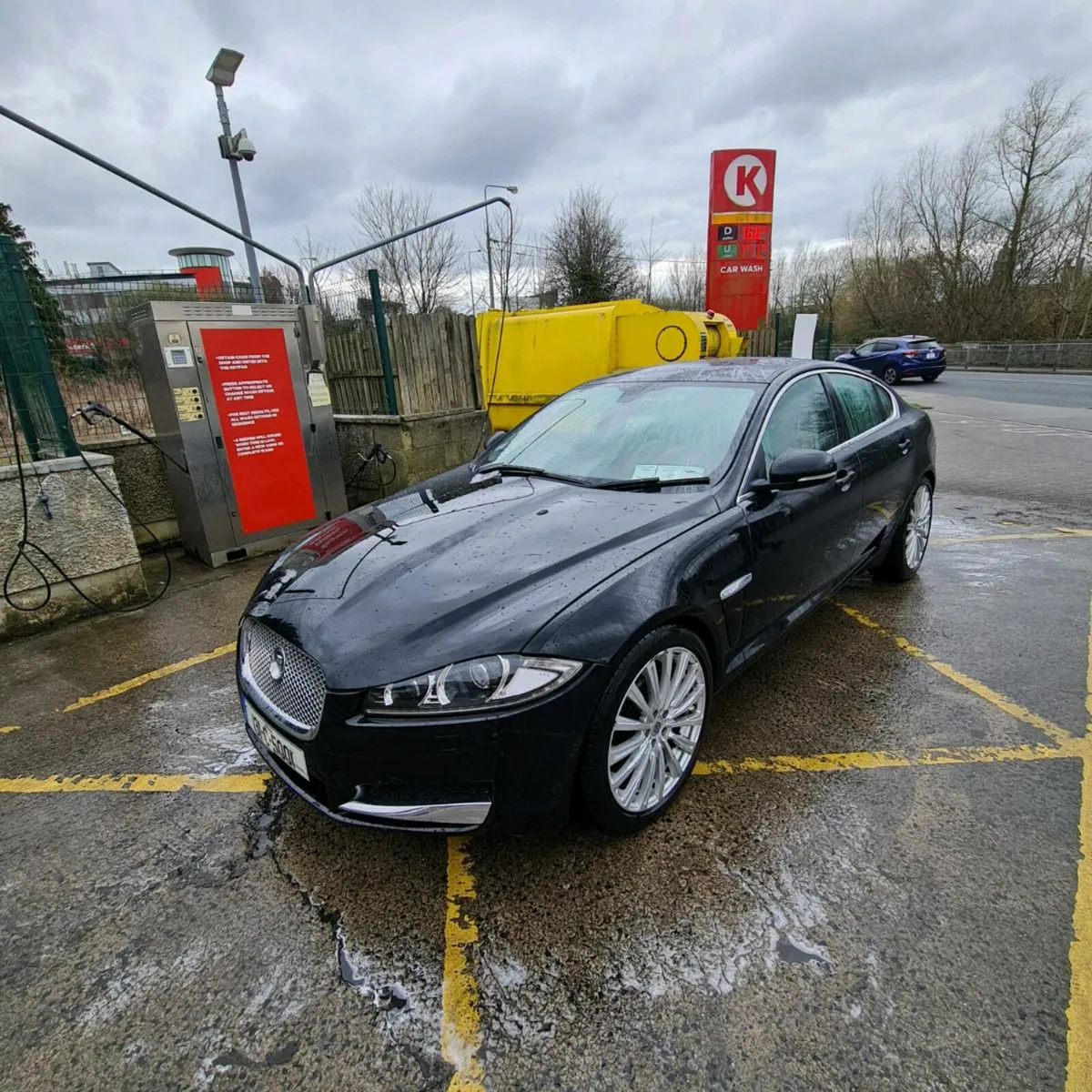 2013 Jaguar XF 2.2 D - Image 1
