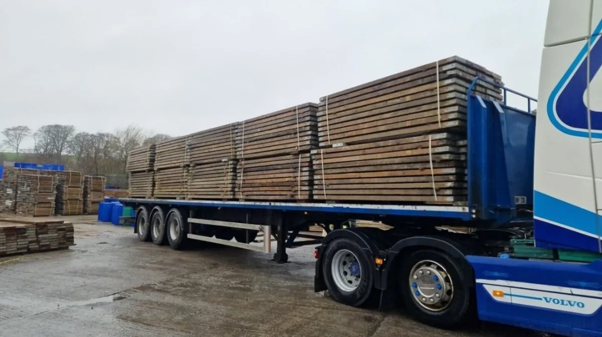 8ft scaffolding boards - Image 1