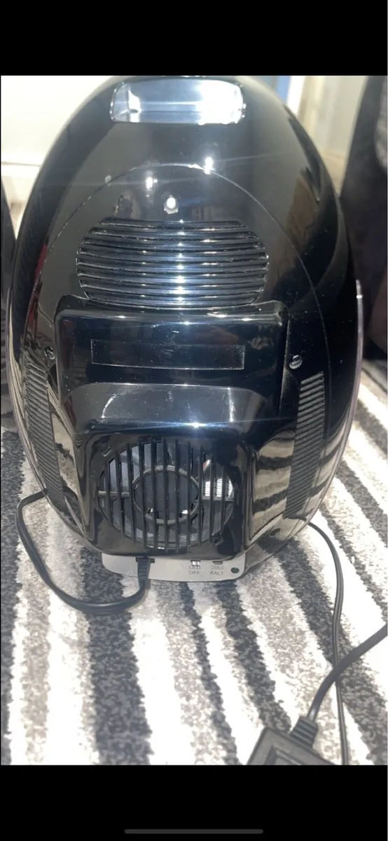 Hot & Cold LED Mini Fridge - Image 3