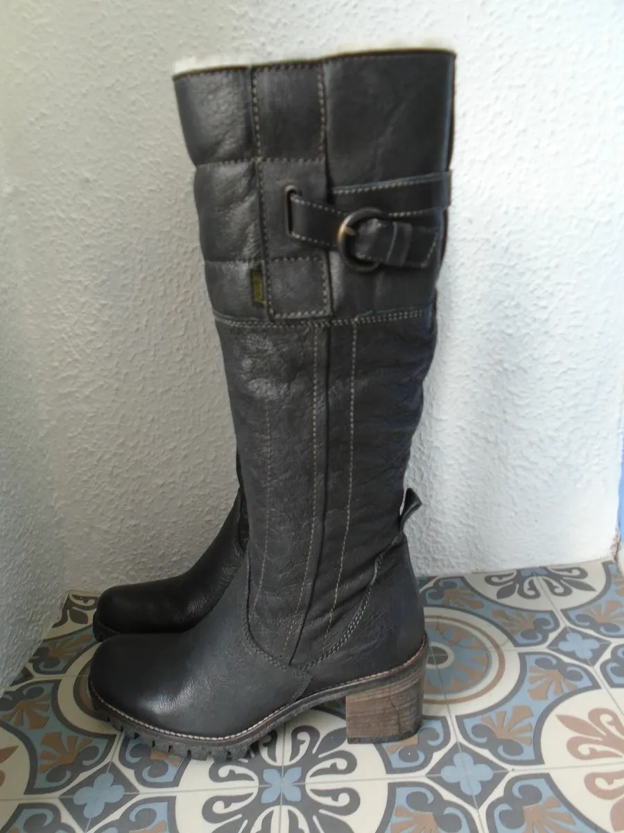 Ladies Black High boots,Size 39, New - Image 1