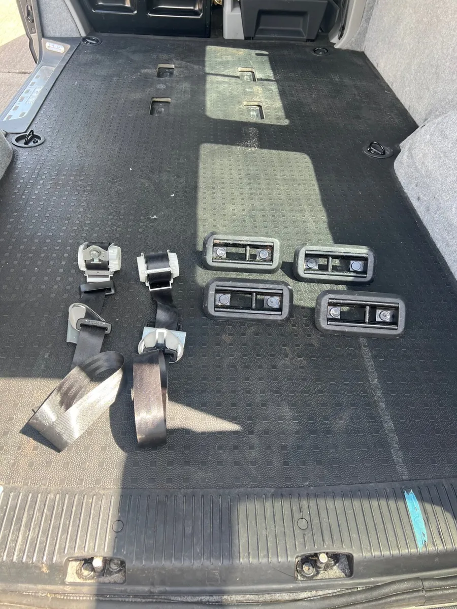 Volkswagen Transporter T5 Combi Seat Conversion Ki - Image 2