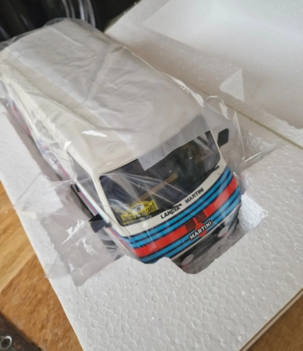 Otto 1/18 Lancia martini set - Image 2