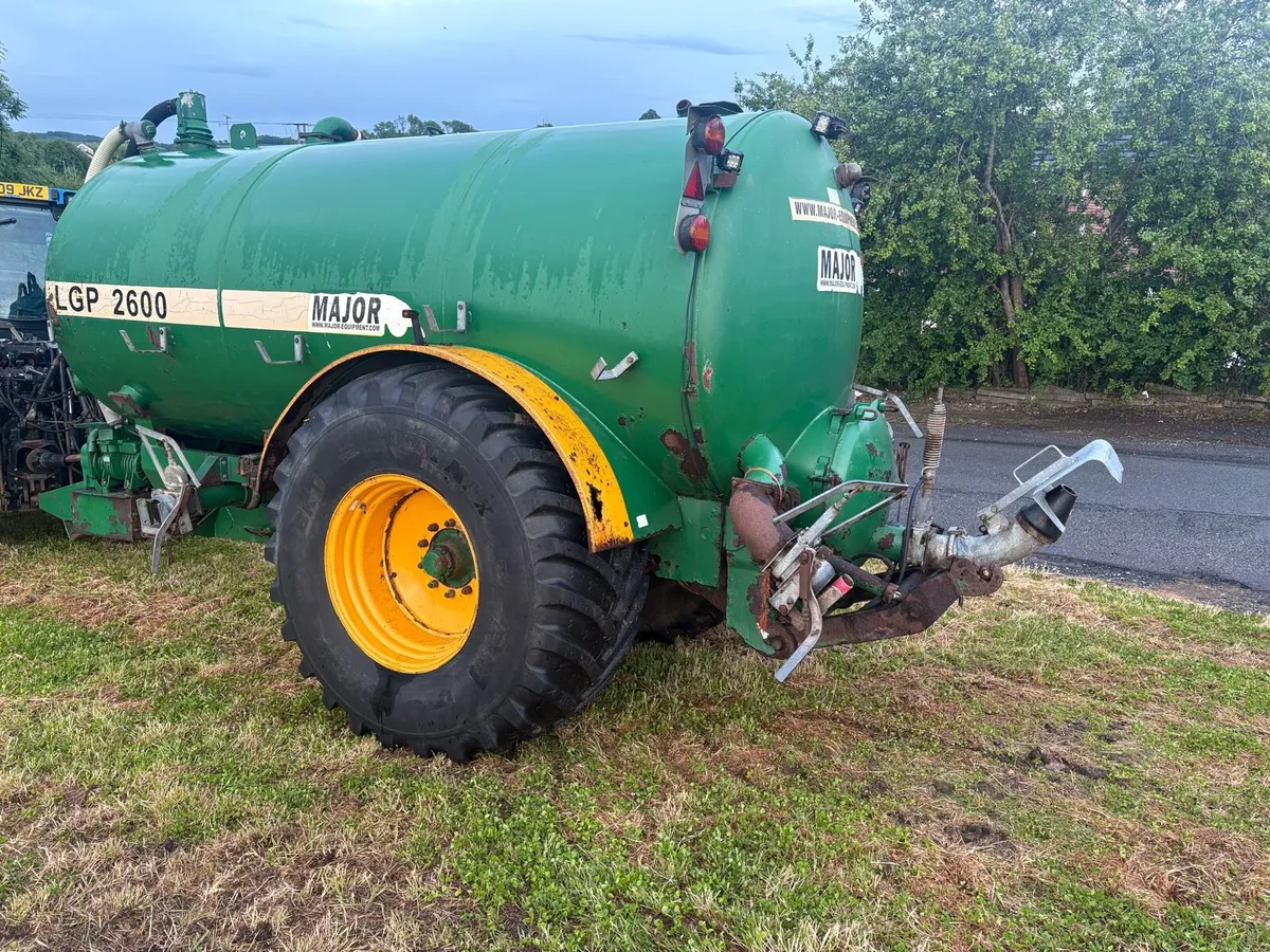 Tanker 2600gal - Image 4