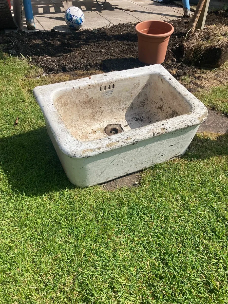 Belfast Sink - Antique - Image 4