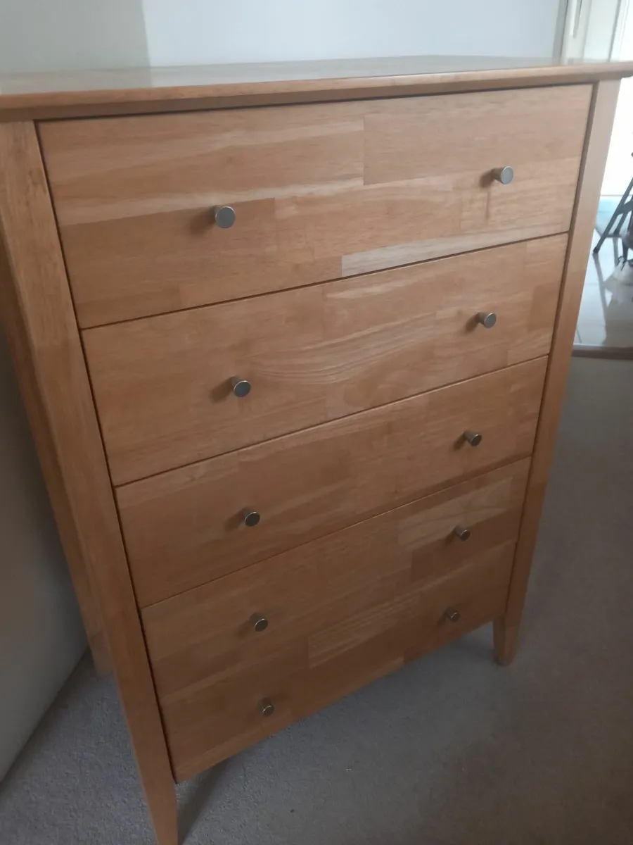 Chest of ftawers - Image 2