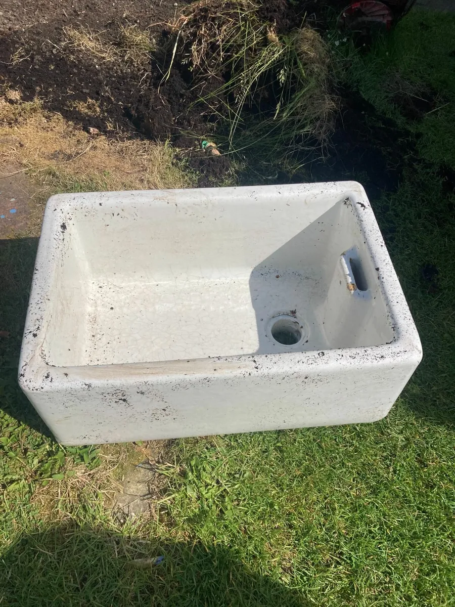 Belfast Sink - Antique - Image 4