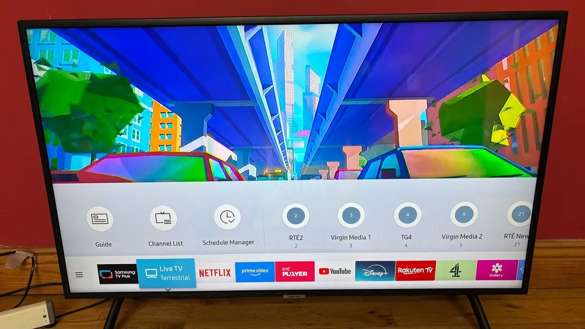 40” Samsung 4K UHD Certified HDR 10+ Smart TV - Image 1