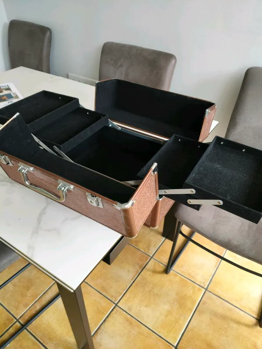 Cosmetic jewelry box - Image 4