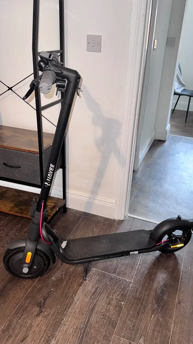 Scooter - Image 2