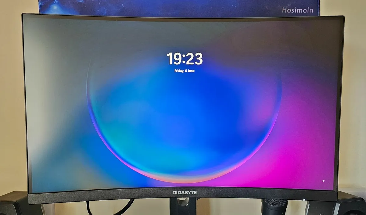 Gigabyte G27QC A Curved 27" 1440p 165HZ - Image 3