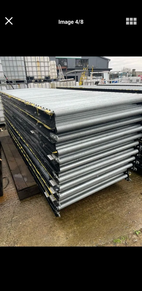 HEAVY DUTY GALVANISED ROLLER CONVEYORS - Image 4