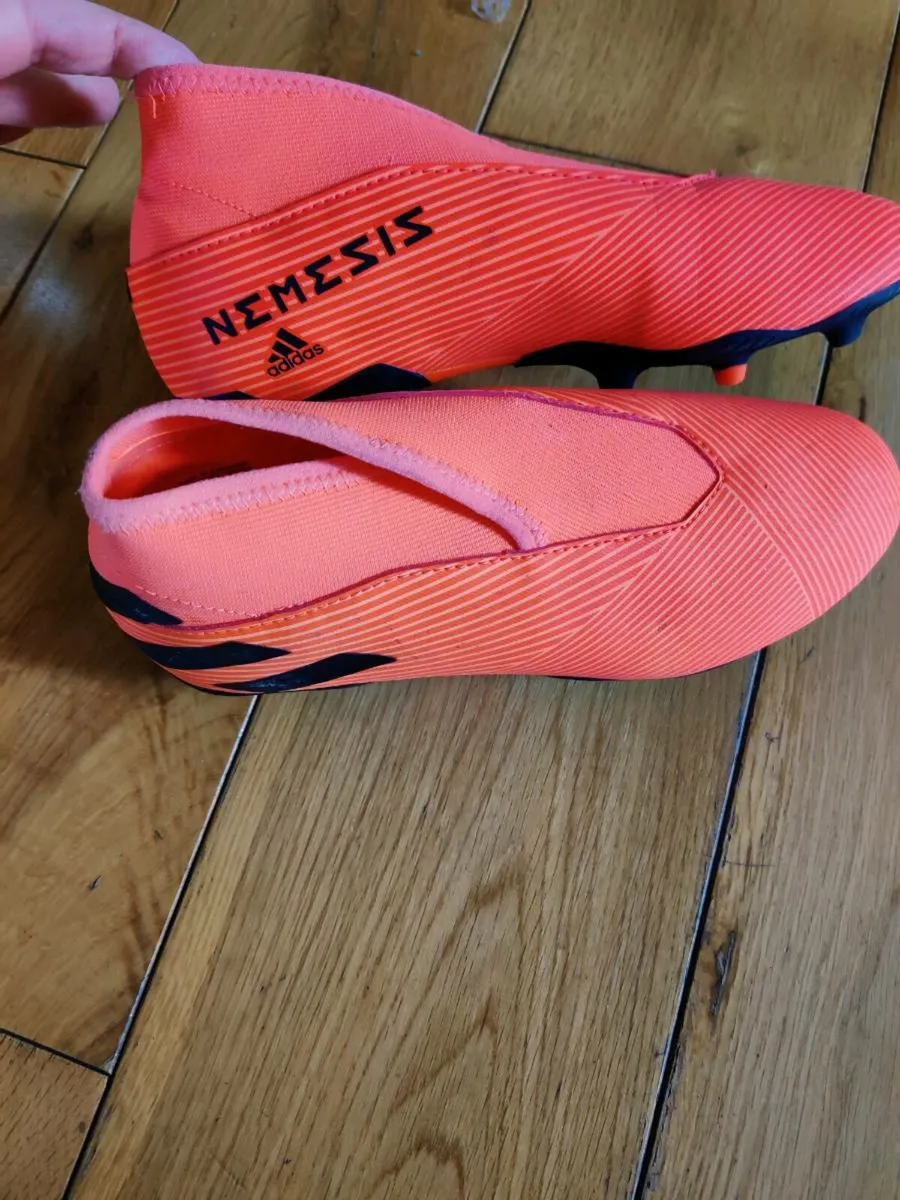 Kids Football boots Adidas - Image 2