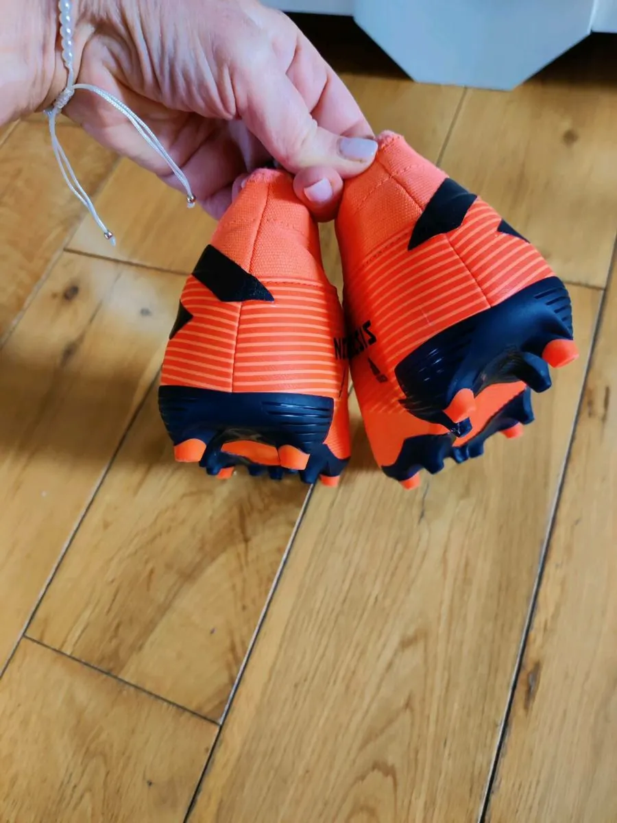 Kids Football boots Adidas - Image 3