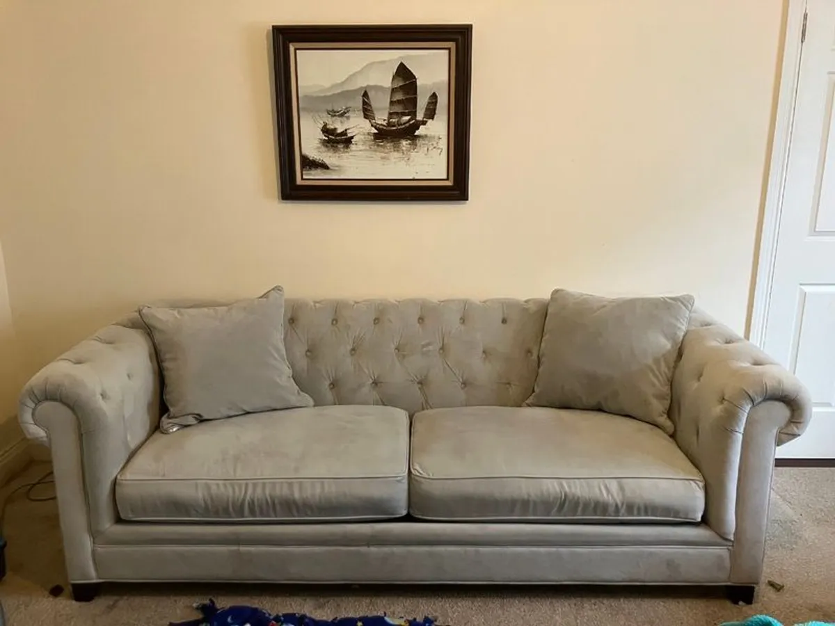 Super comfy couch