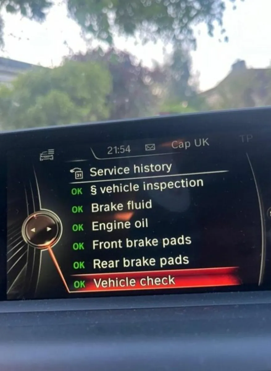Car - Image 3