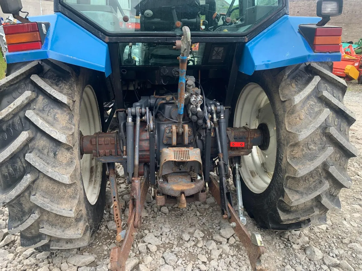 NEW HOLLAND 7840 SLE, PRISTINE - Image 4