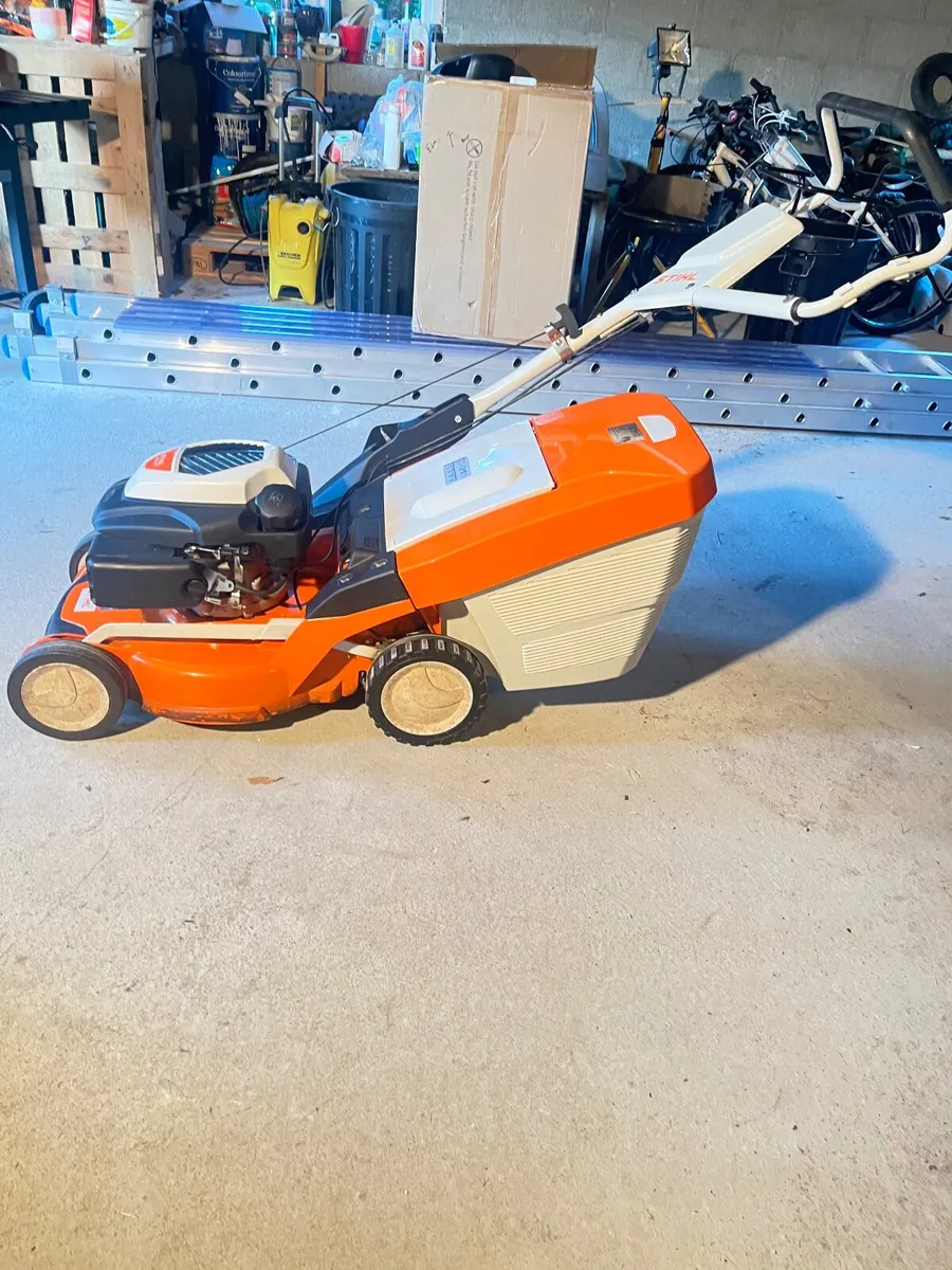 Lawnmower - Image 3