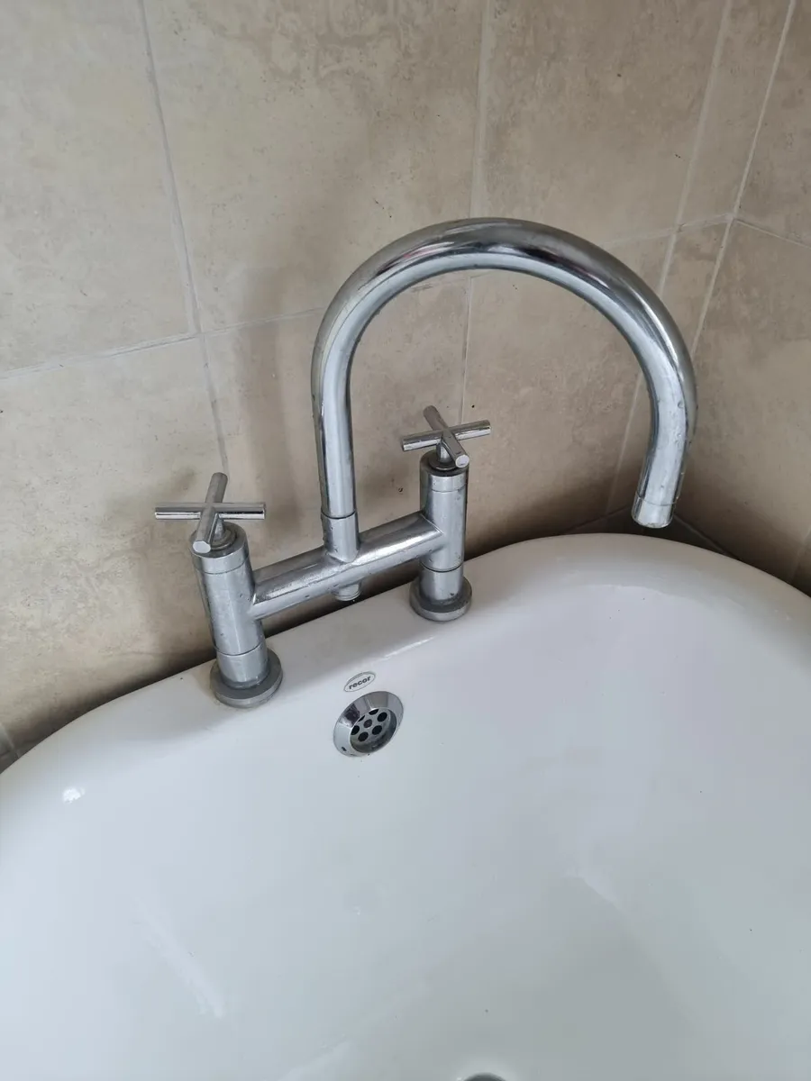 Bath - Image 2