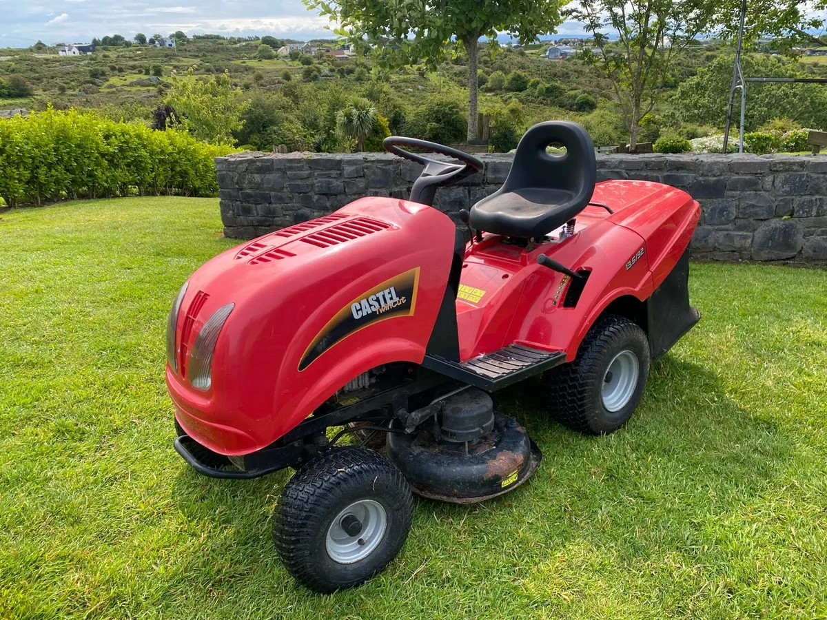 Ride On Lawnmower - Galway - Image 1