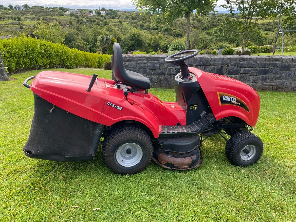 Ride On Lawnmower - Galway - Image 2