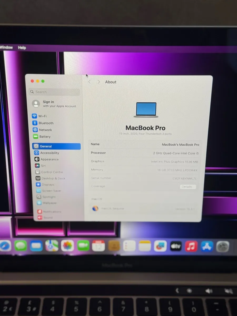 MacBook Pro 13" 2020 i5/16GB/512SSD/204c - Image 2