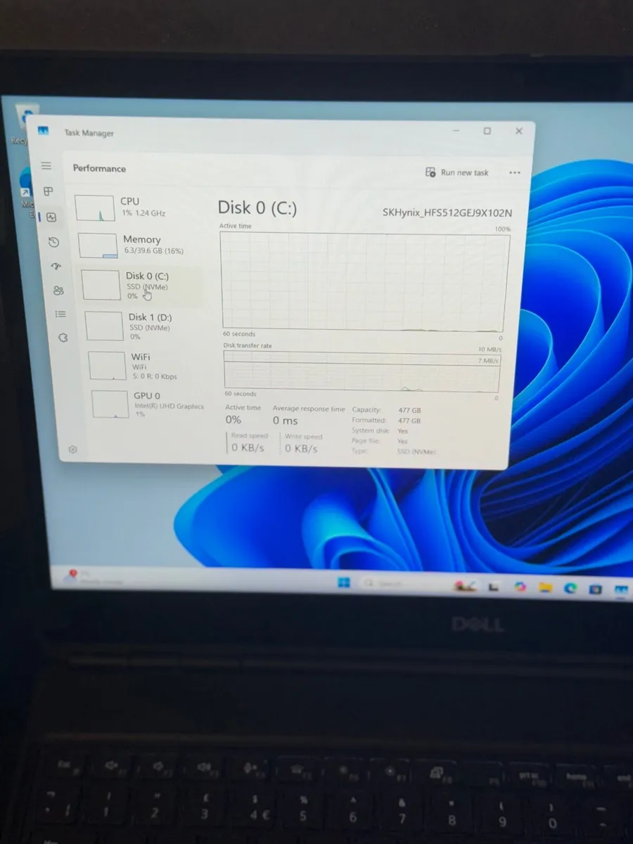 Dell Precision 7550 Laptop i7/40GB/1TBSSD/FHD - Image 3