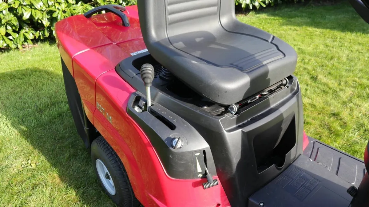 Lawnmower - Image 3