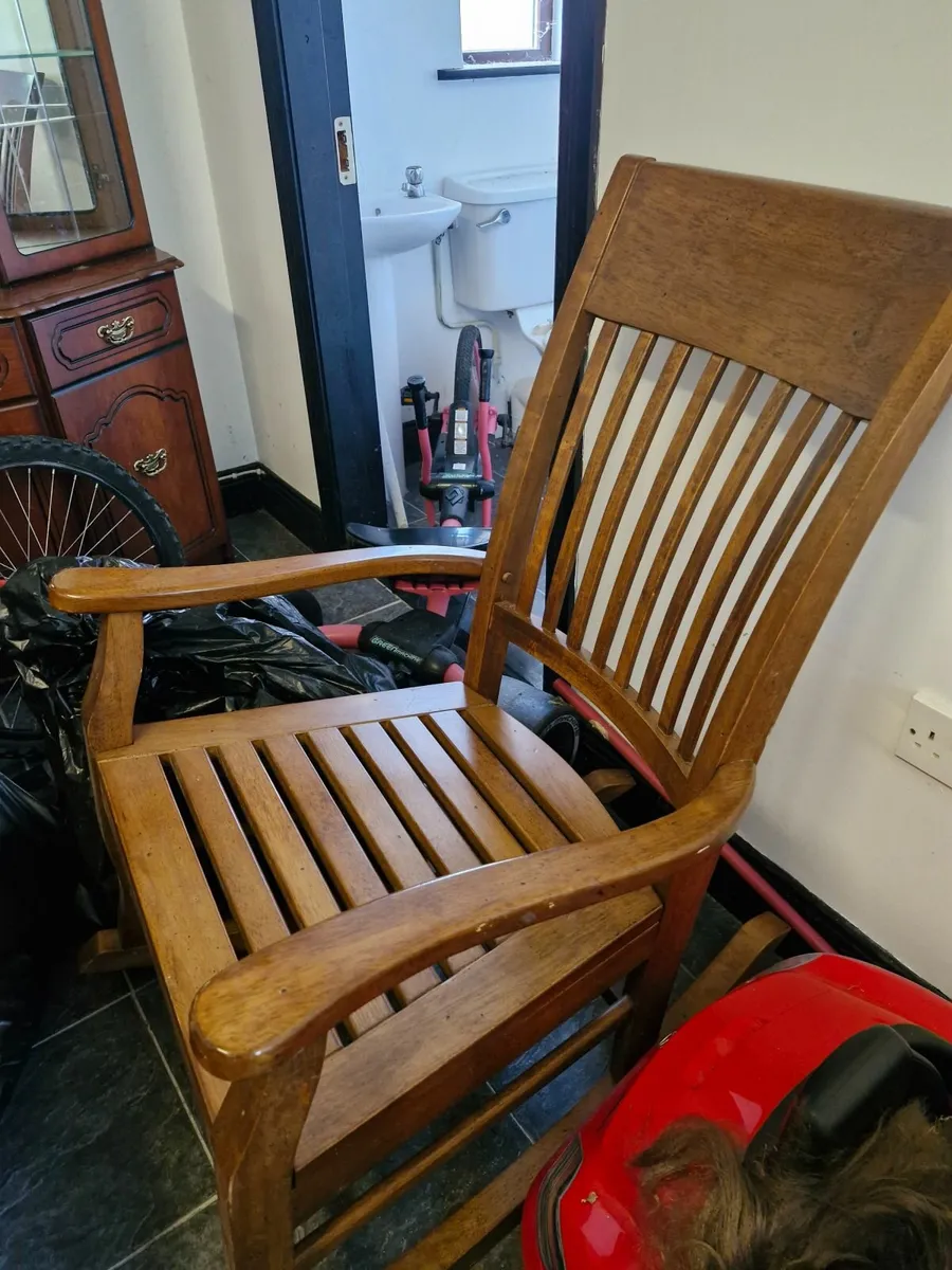 Rocking chair