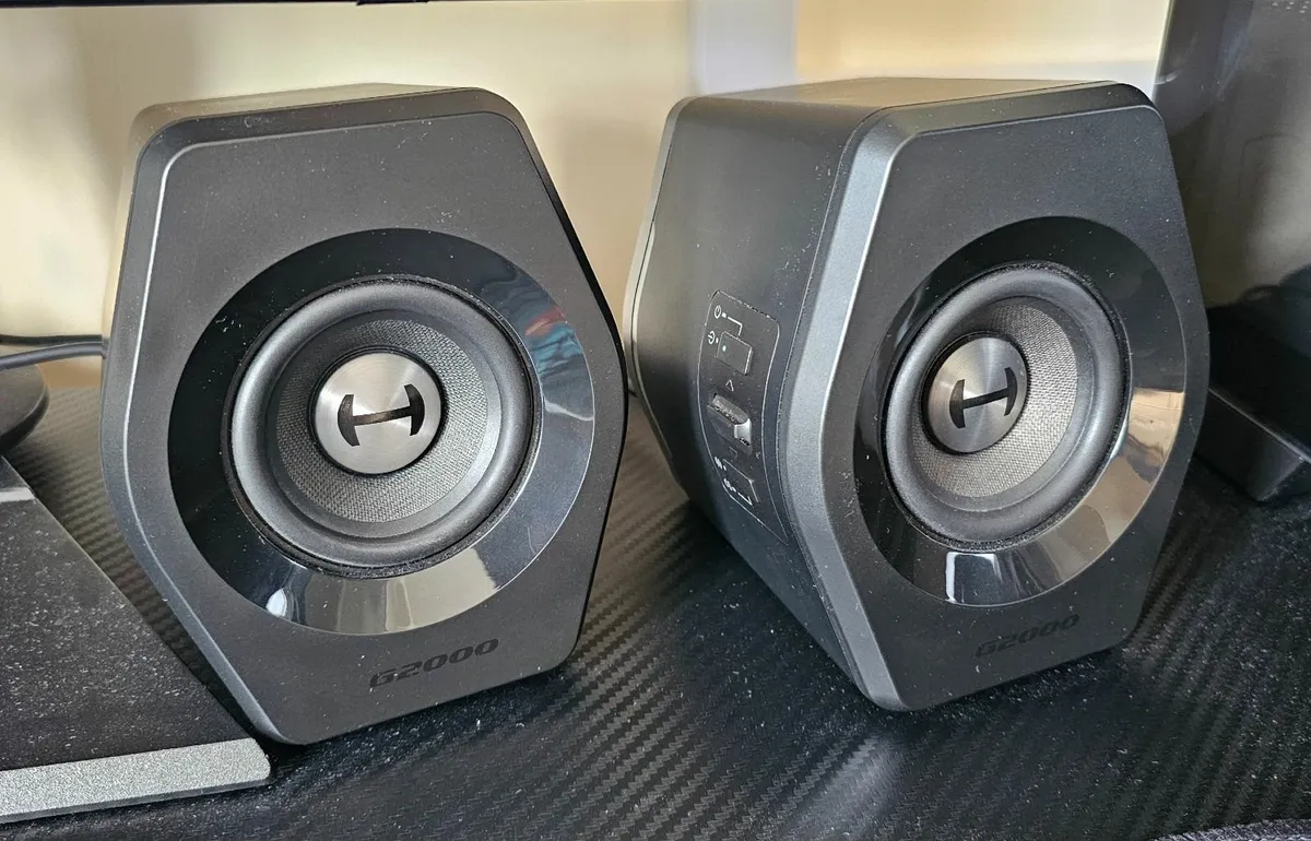 Edifier G2000 pc 2.0 speakers - Image 1