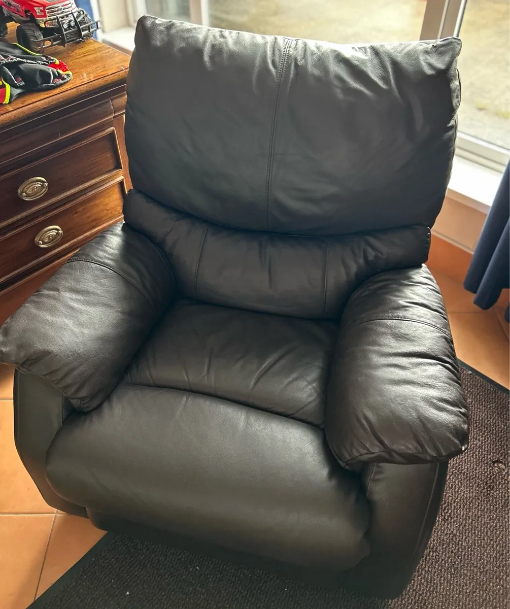 Reclining armchair - Image 1