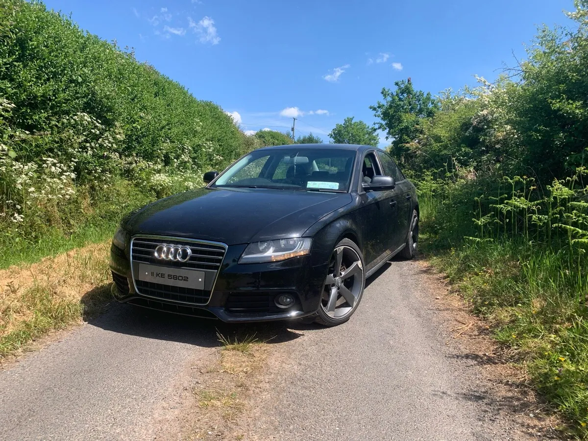 Audi A4 2011 - Image 1