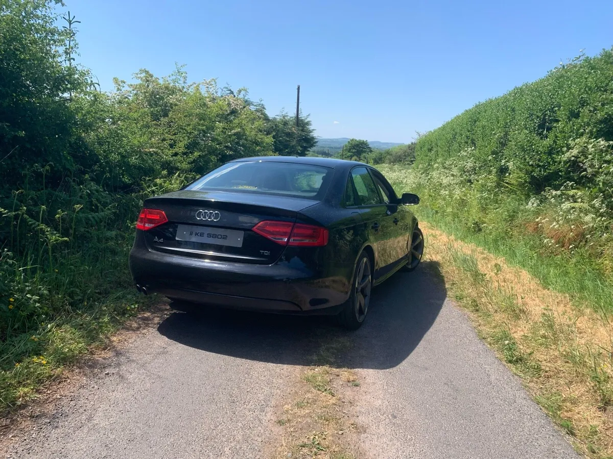 Audi A4 2011 - Image 2