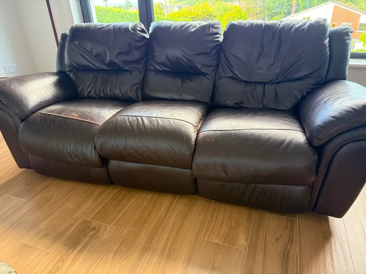 3 Seater Reclining Leather Couch