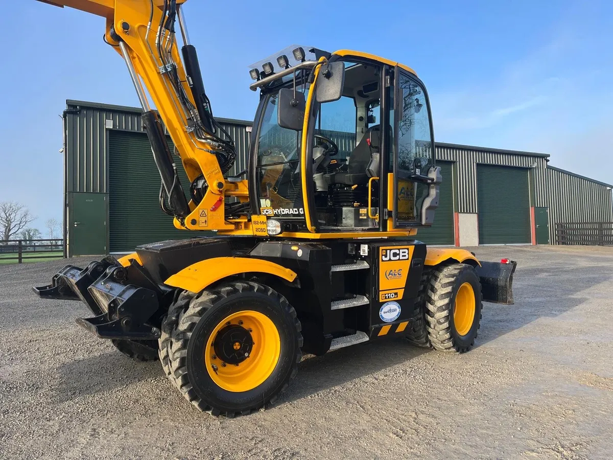 JCB Hydradig - Image 1